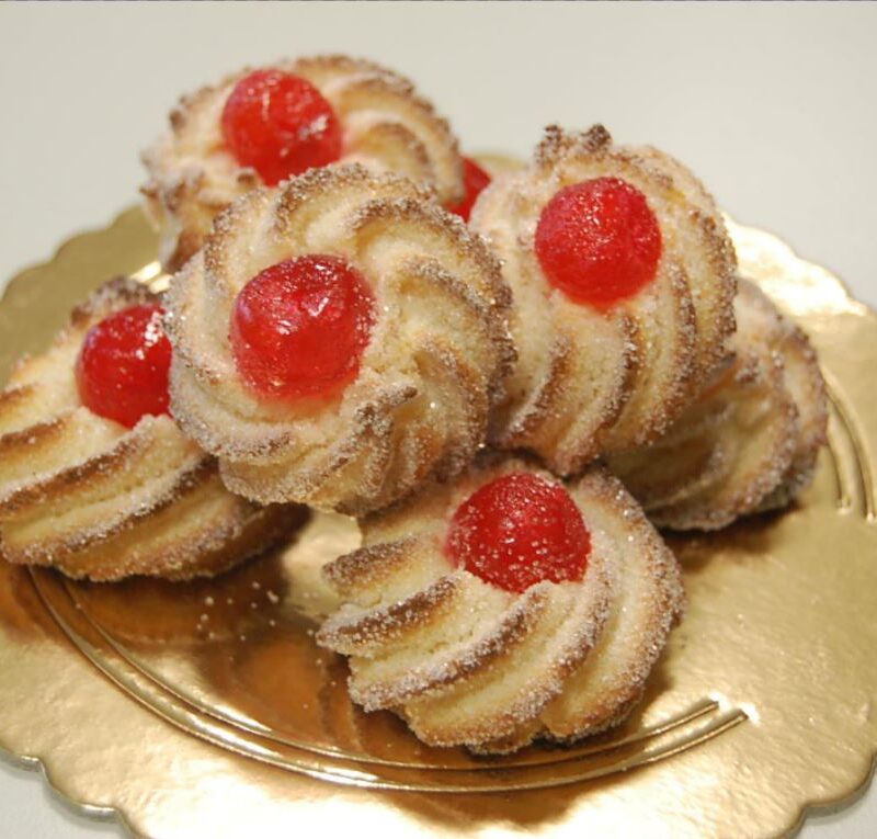 Image for PASTA DELIZIA - Petit four con taglio
