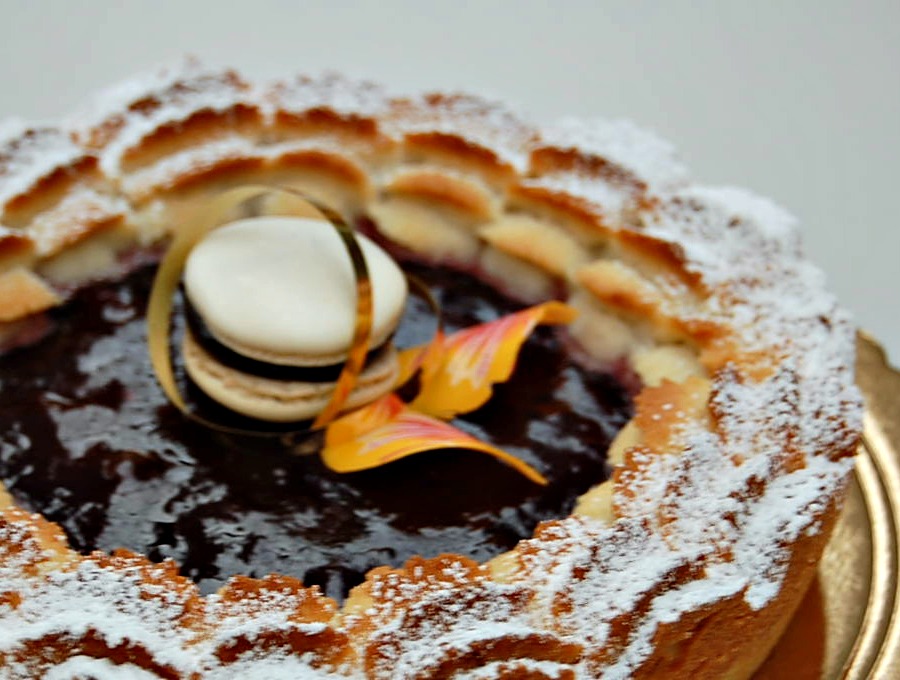 Image for PASTE DI MANDORLA - Crostata della corona