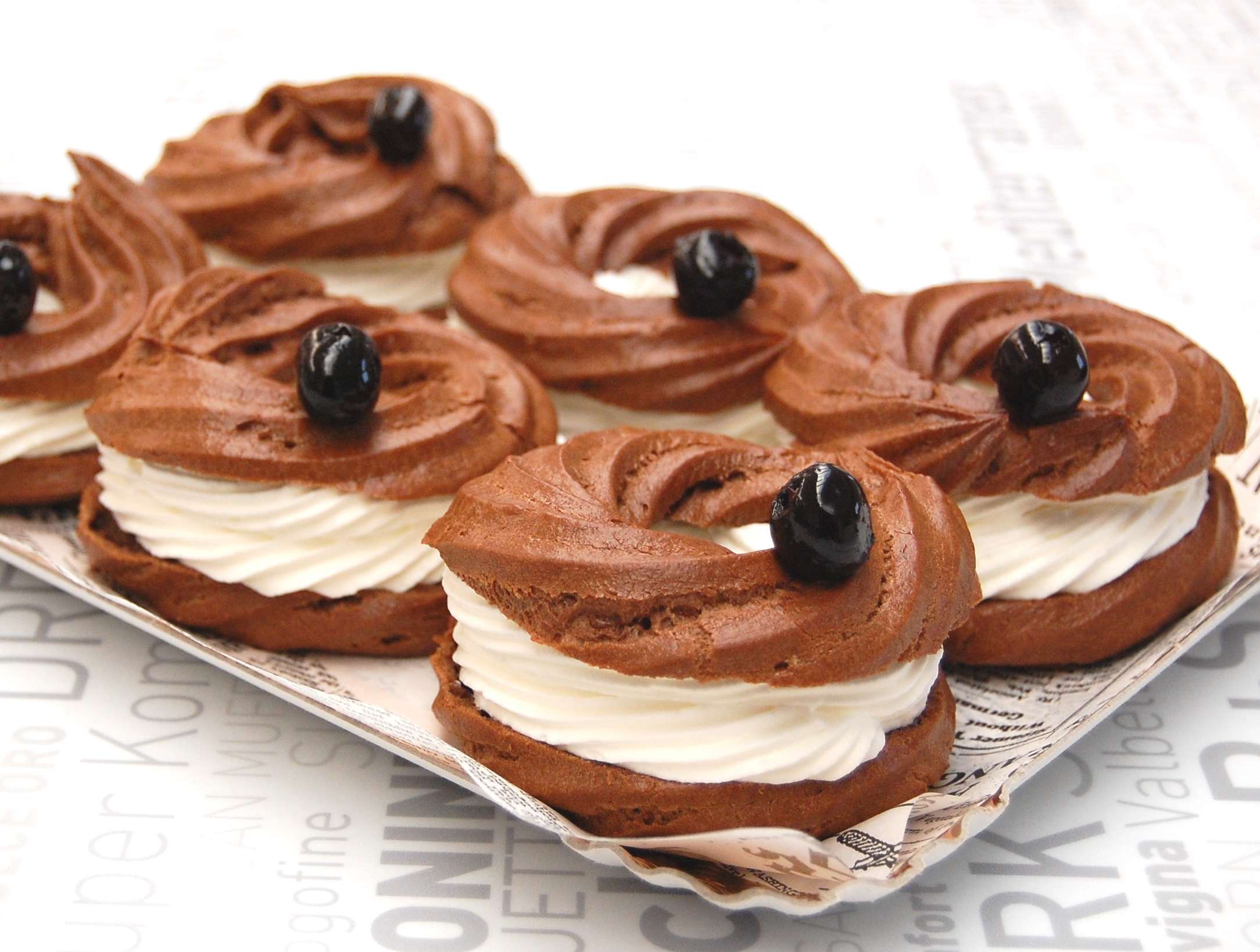 Image for BONFRITTO&FORNO - Zeppole al cioccolato