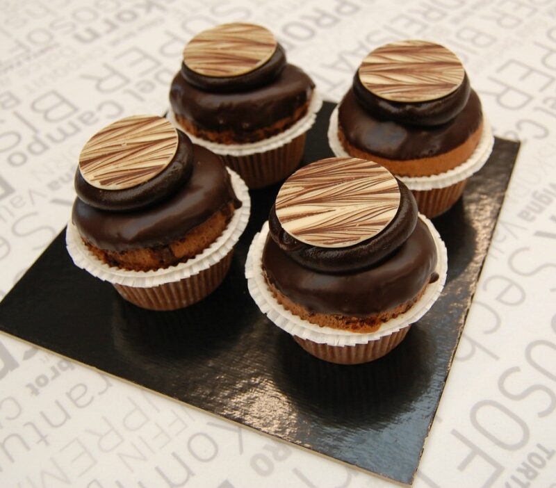 Image for VEGA CAKE - muffin vegani noci e cioccolato